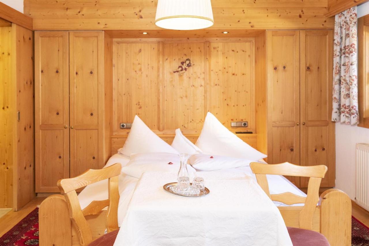 Pension Edelweiss Alpbach Eksteriør billede